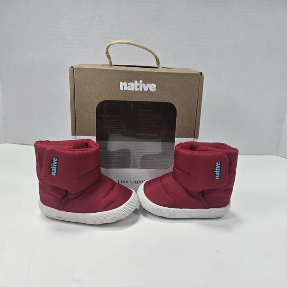 Native Chamonix Baby Red & White Snow Ankle Boots Booties Size Baby 1 B1 - Picture 1 of 12